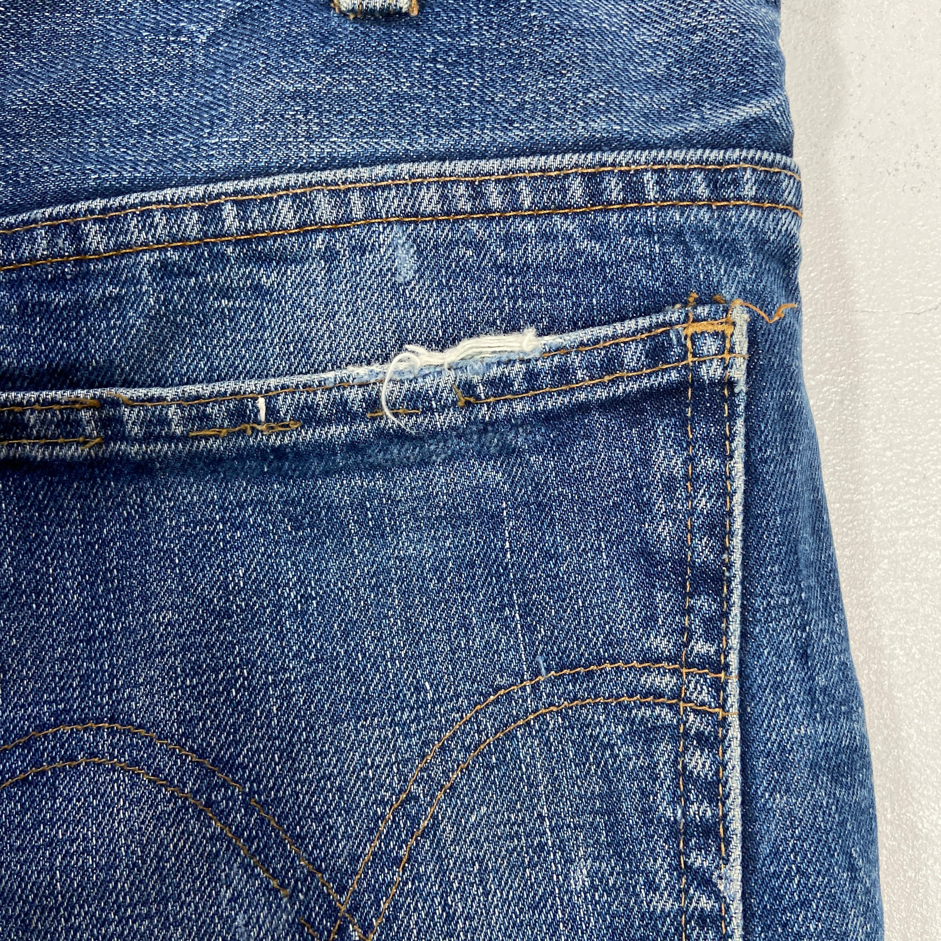 70s Levi's 646ビッグE フレアデニムパンツ ペンキ ブーツカット 70s Levi's 646ビッグE フレアデニムパンツ ペンキ ブーツカット