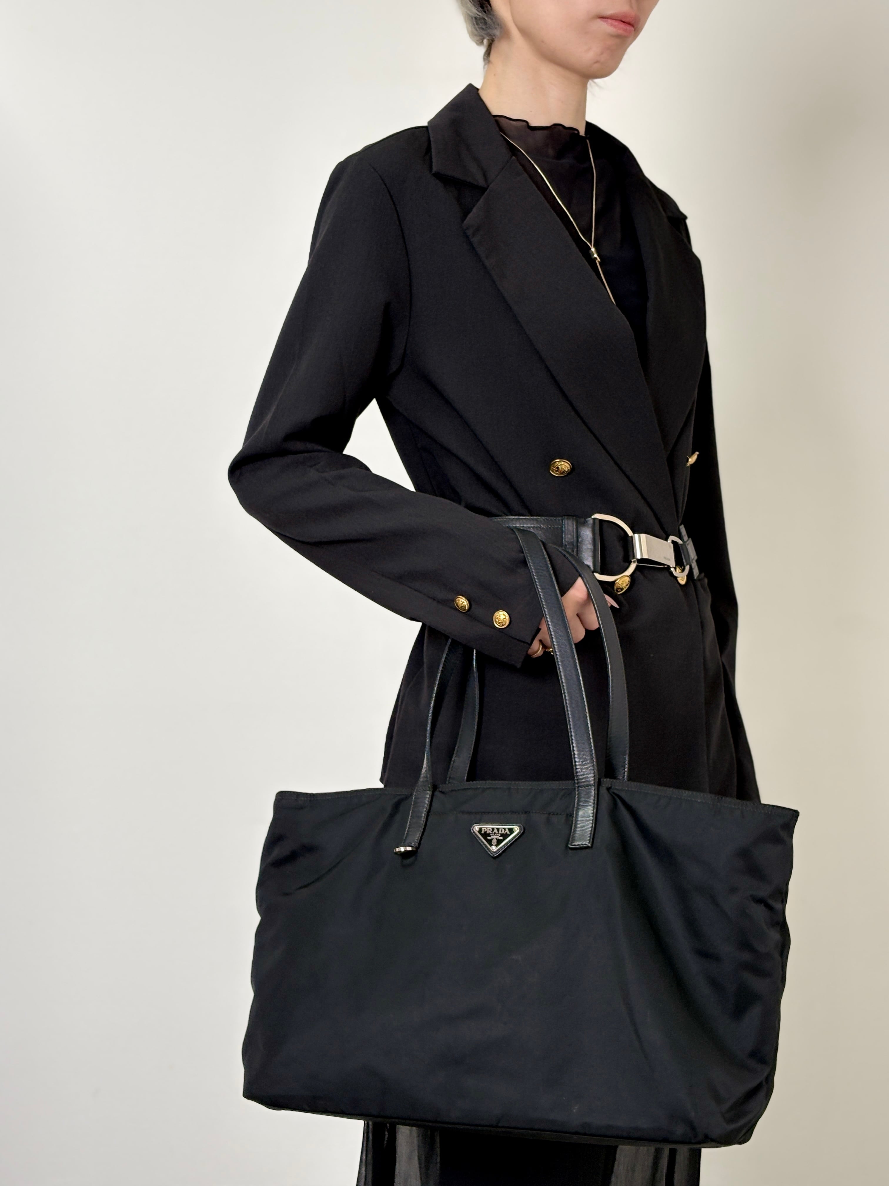PRADA プラダ ハンドバッグ ブラック トライアングルロゴ ナイロン トートバッグ vintage ヴィンテージ オールド mbeuzk