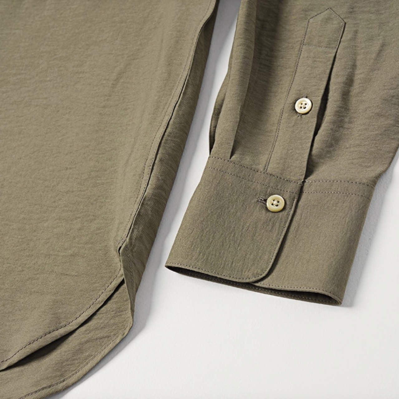 長袖 ヒップ丈 シャツカラー シャツ  00045・画像14