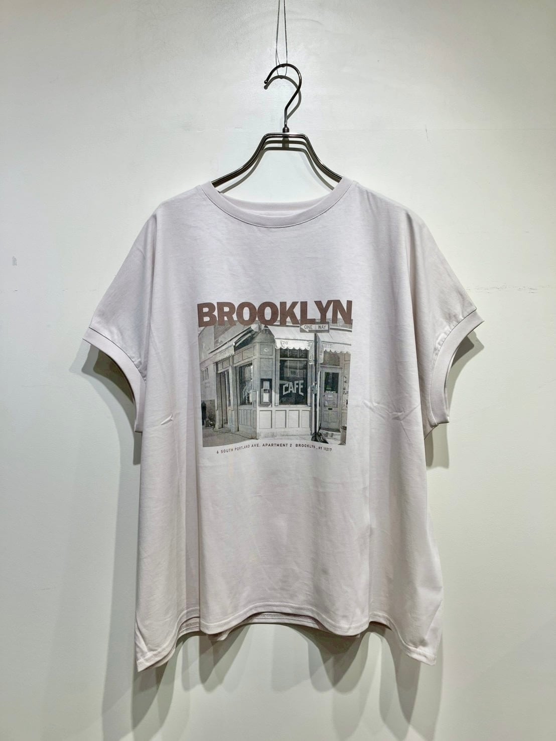 mink chair BROOKLYNフォトプリントTEE