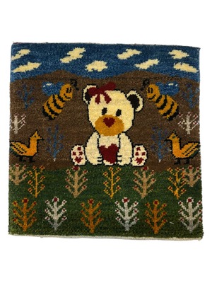 GABBEH 「くま」ウール100% 草木染め 約40×39cm SHIRAZ産