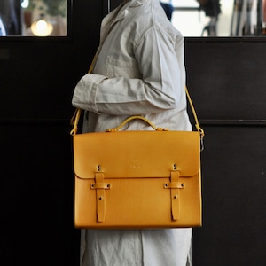 John Woodbridge & Sons Makers -satchel bag L size-Yellow