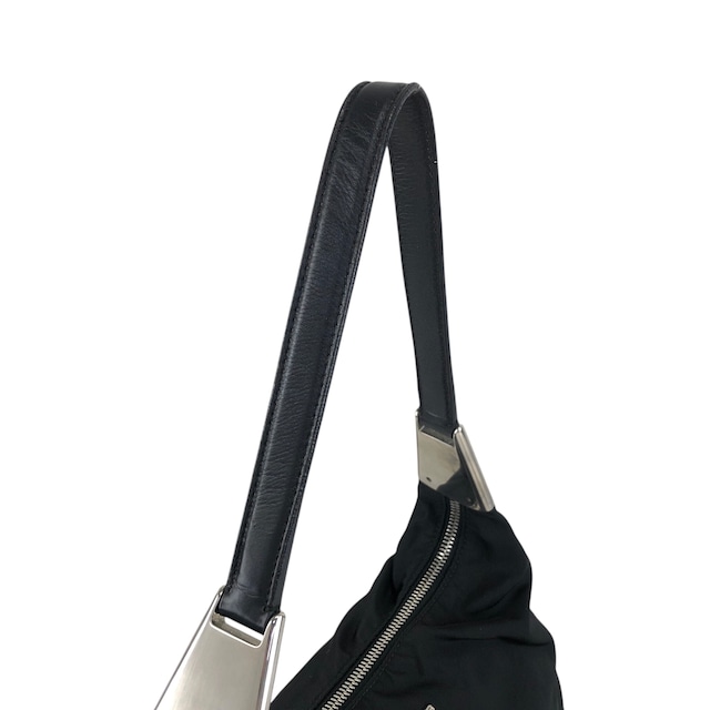 PRADA プラダ ショルダーバッグ ブラック トライアングルロゴ ナイロン ホーボーバッグ セミショルダー vintage ヴィンテージ オールド 7c33nu