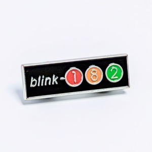 送料無料！ ★ピンズ PINS★ピンバッジ 【 ブリンク 182 （blink-182）】 〚アメリカン雑貨 アメトイ〛