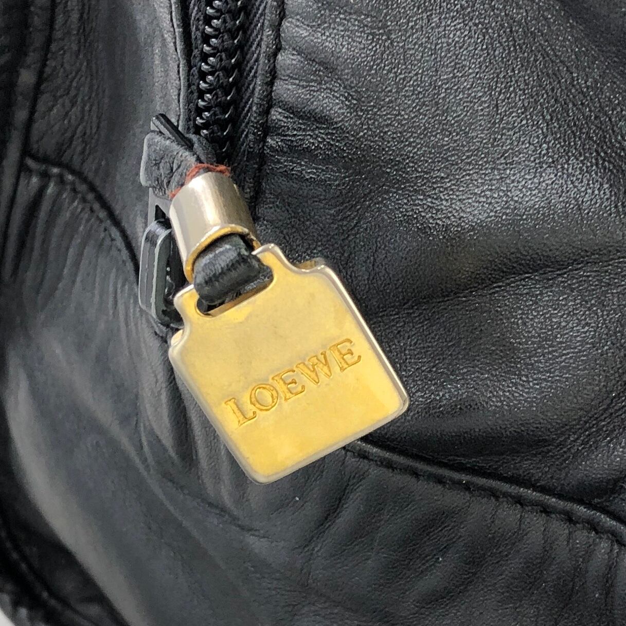 LOEWE ロエベ アナグラム レザー ミニボストン ハンドバッグ ブラック