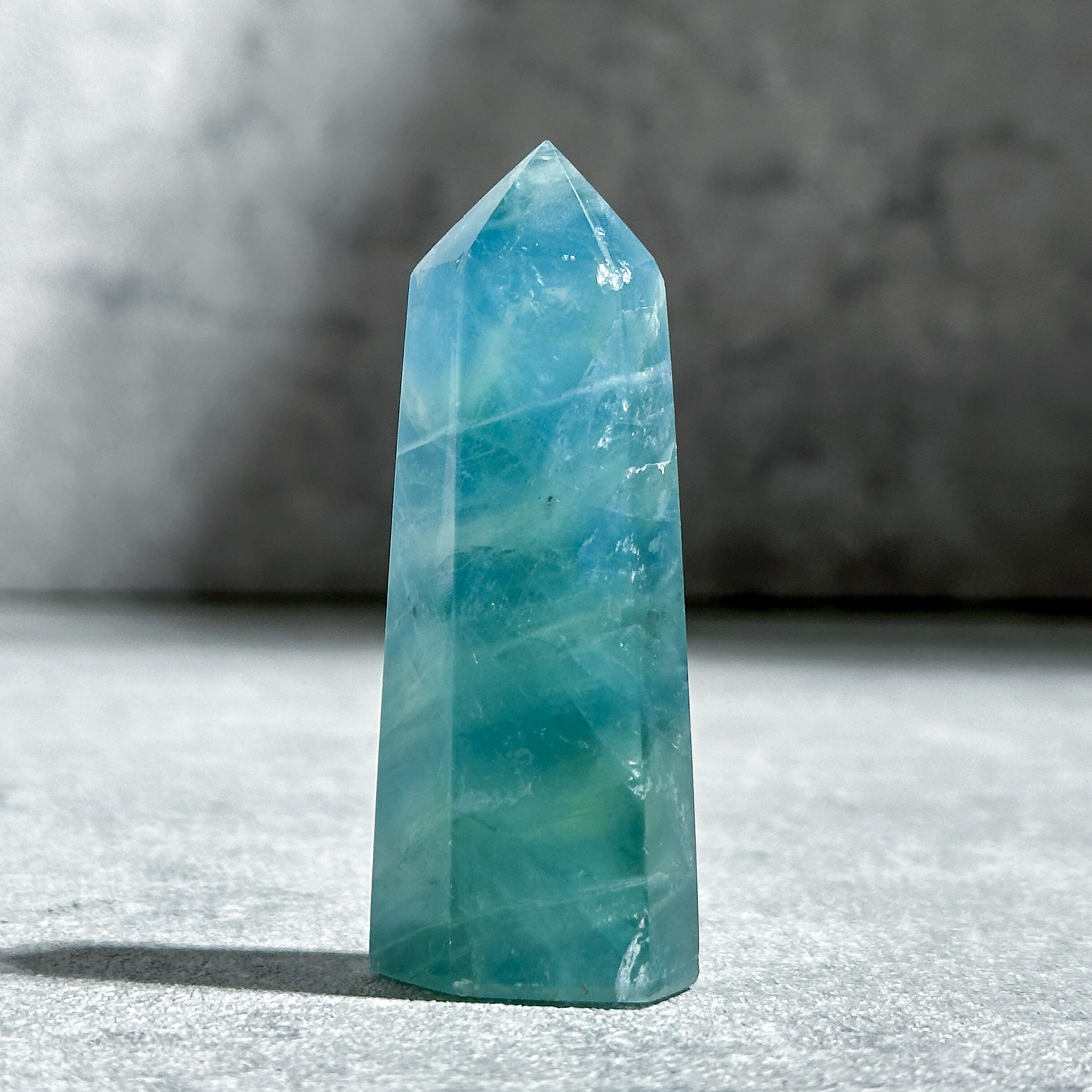 ブルー、グリーンフローライト タワー型24◇ Rainbow Fluorite ◇天然石・鉱物・パワーストーン