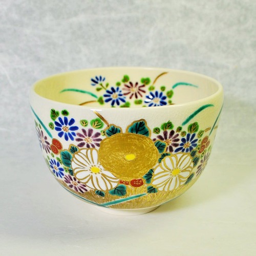 抹茶碗 色絵菊花