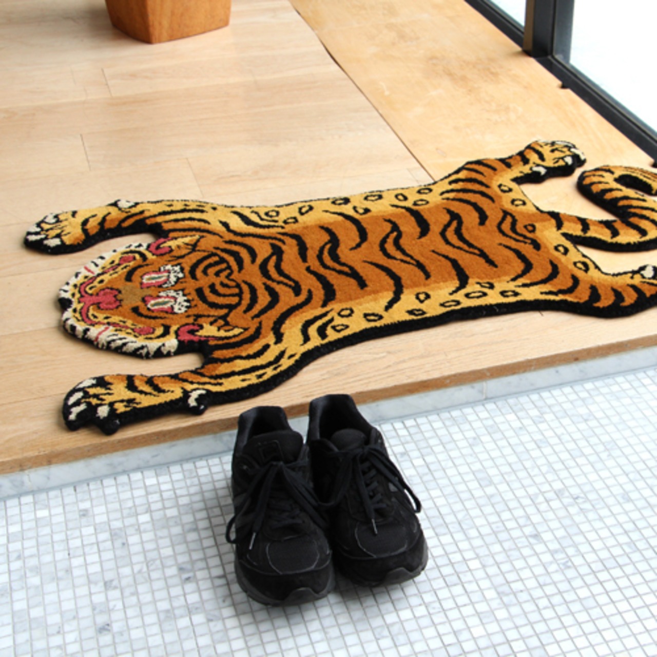 Tibetan Tiger Rug Size S/タイガーチベタンラグ/ラグ