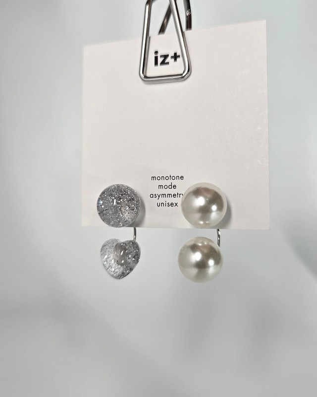 TwiN. [silver lame]