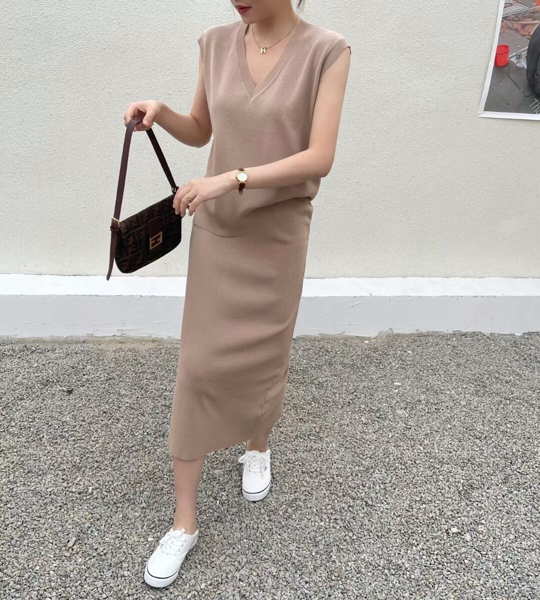 フレンチスリーブ・スカートセットアップ　AJ1050-2211