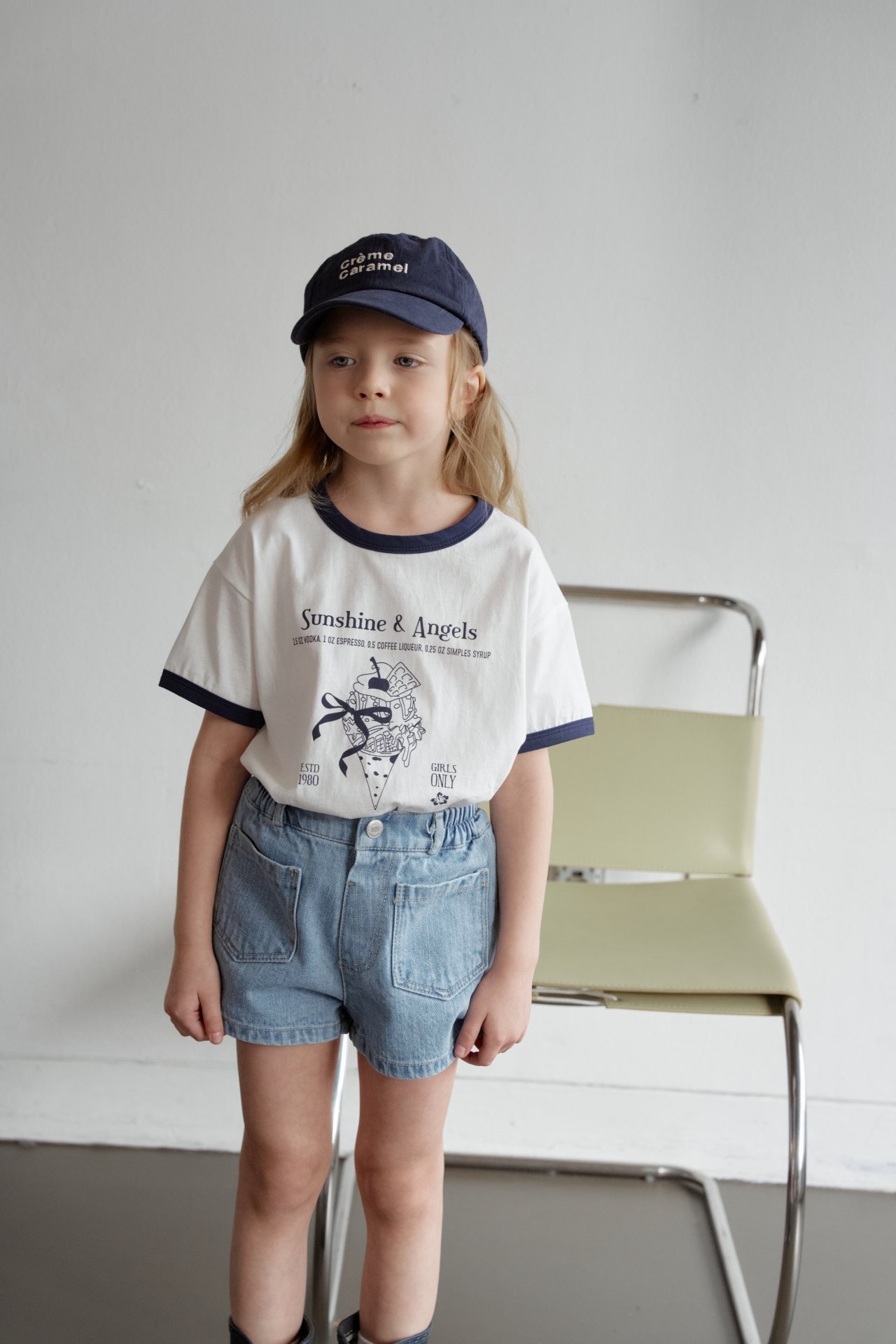 [MOMOANN] Pocket Short Denim Pants / [모모앤] 포켓 숏청바지