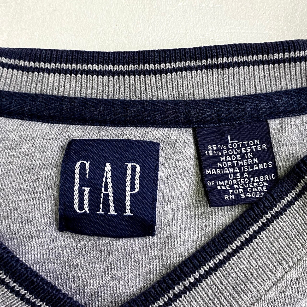 90年代〜 OLD GAP オールドギャップ リブ切り替え Vネック スウェット