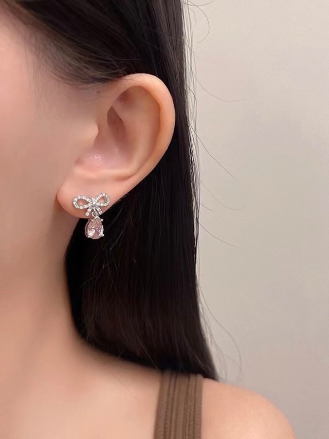 earring