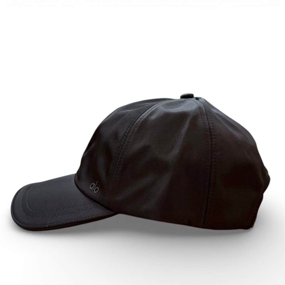 alo】【Satin Off‐ Duty Cap】サテン キャップ ハット ブラック ロゴ