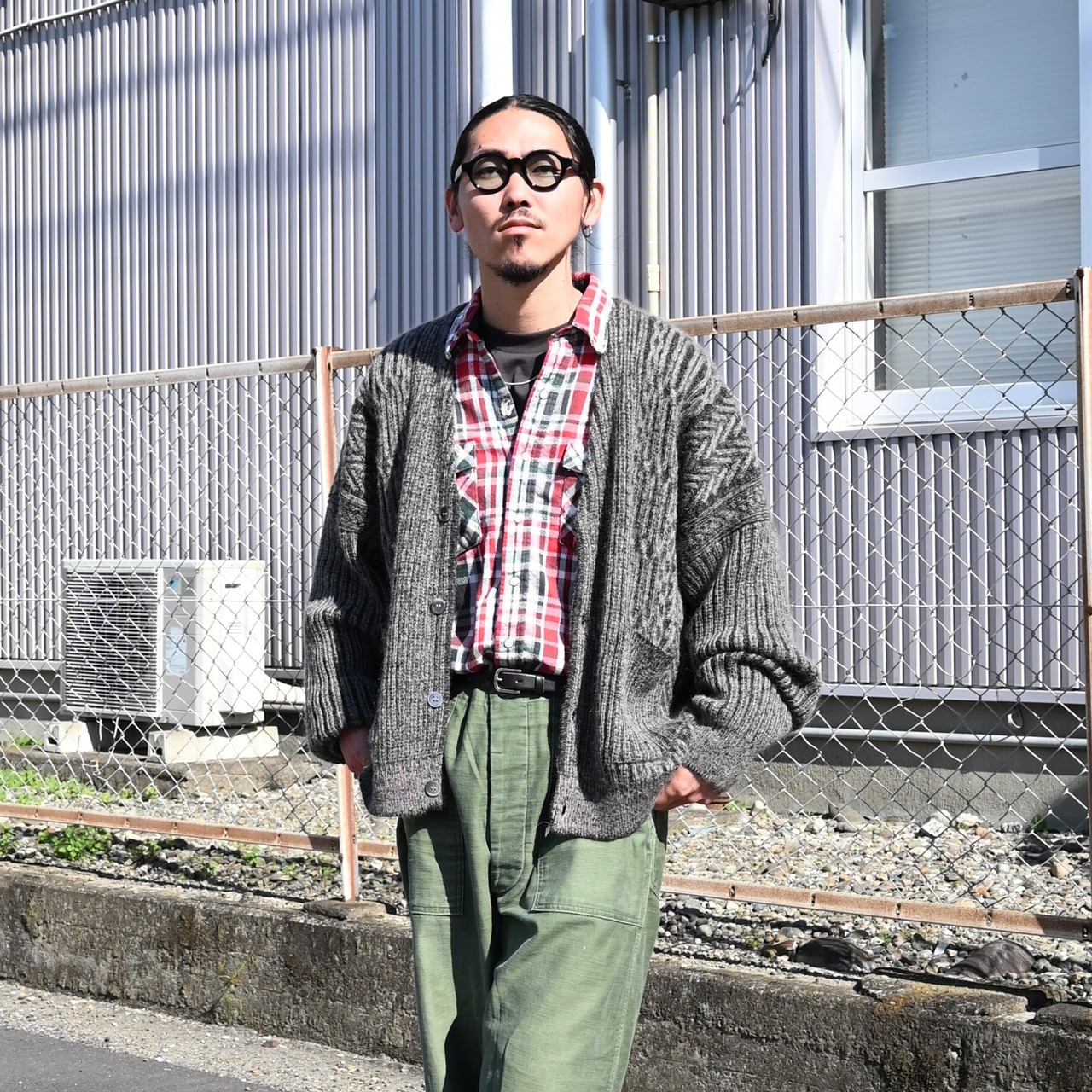 YASHIKI(ヤシキ)Sekkei mohair Cardigan、ヴィンテージアイテムミックススタイル