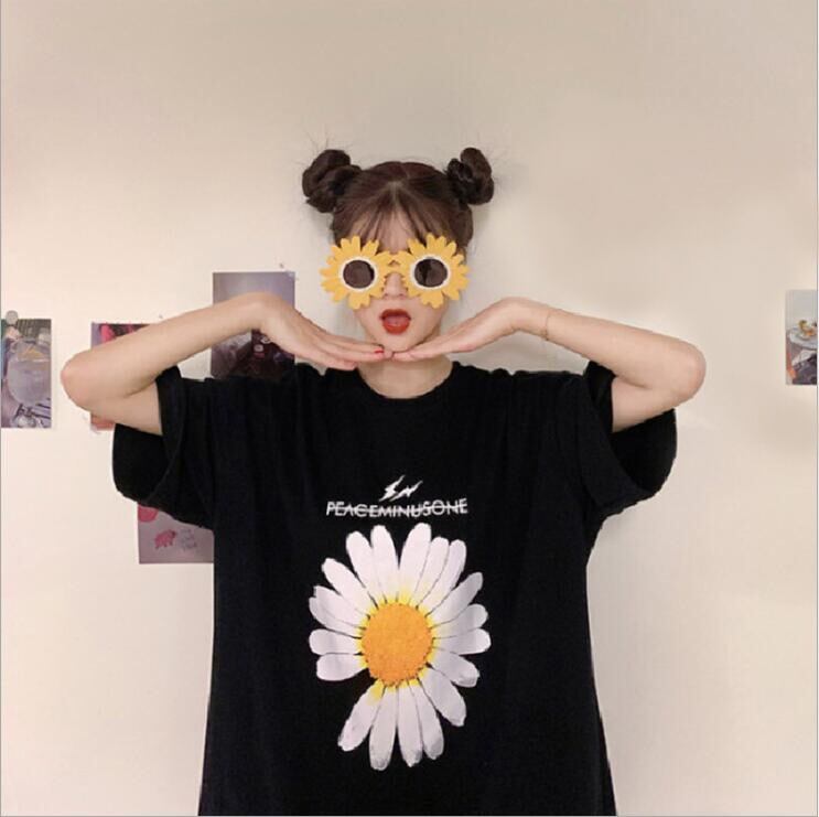 PEACEMINUSONE  デイジーエンブロイダリー刺繍Tシャツ