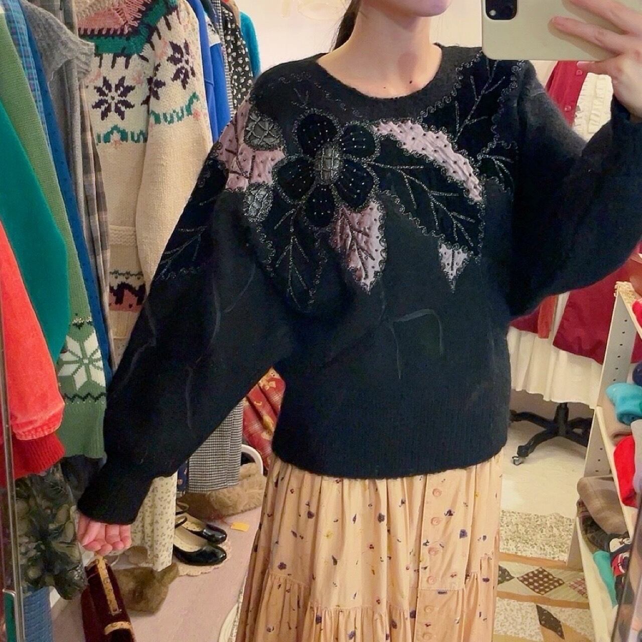 beads flower black dolman sweater