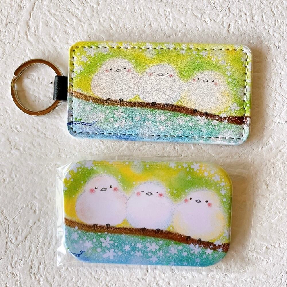 癒し感満載【かわいいシマエナガ】絵として飾れる缶バッジ 3匹の