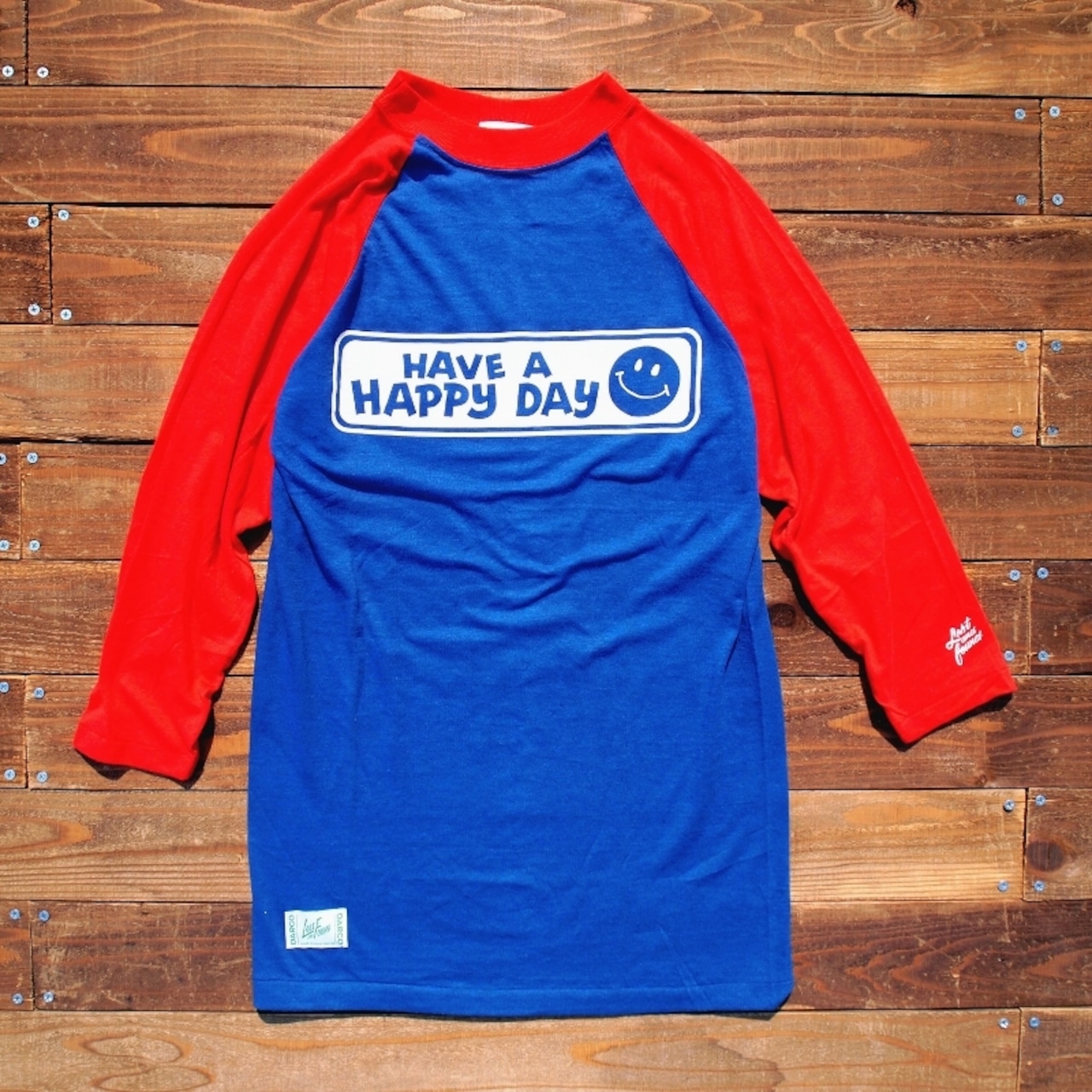 【LOST AND FOUND】"HAVE A HAPPY DAY" Vintage Raglan T-shirt (BLUE × RED)