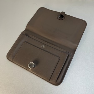 HERMES エルメス  ドゴンＧＭ ＳＶ金具 ポーチ欠損 Ｚ刻印 レザー 札入れ グレー A-9910