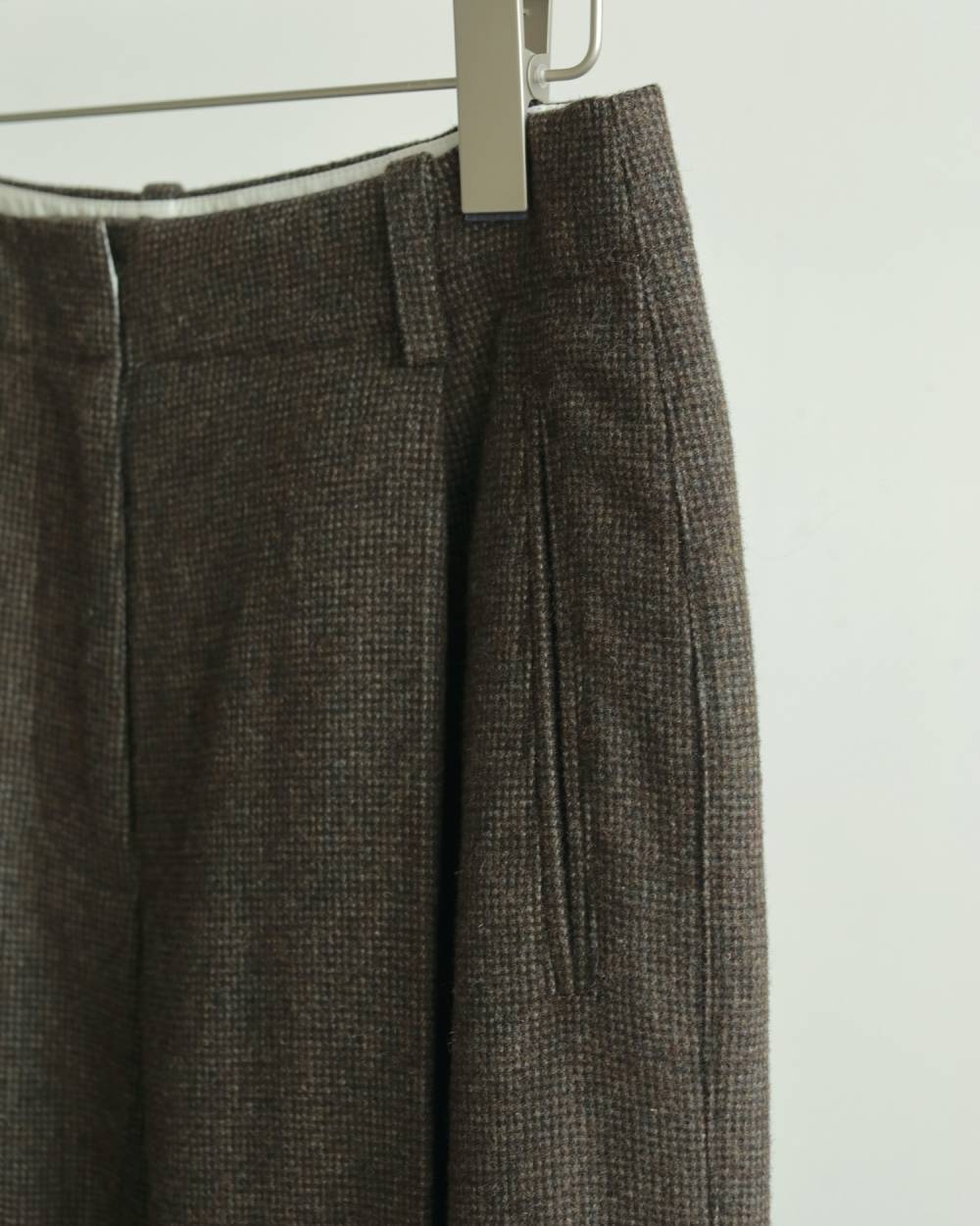 anuke(アンヌーク) Check Tuck Pants | サウスオレンジ｜メンズ