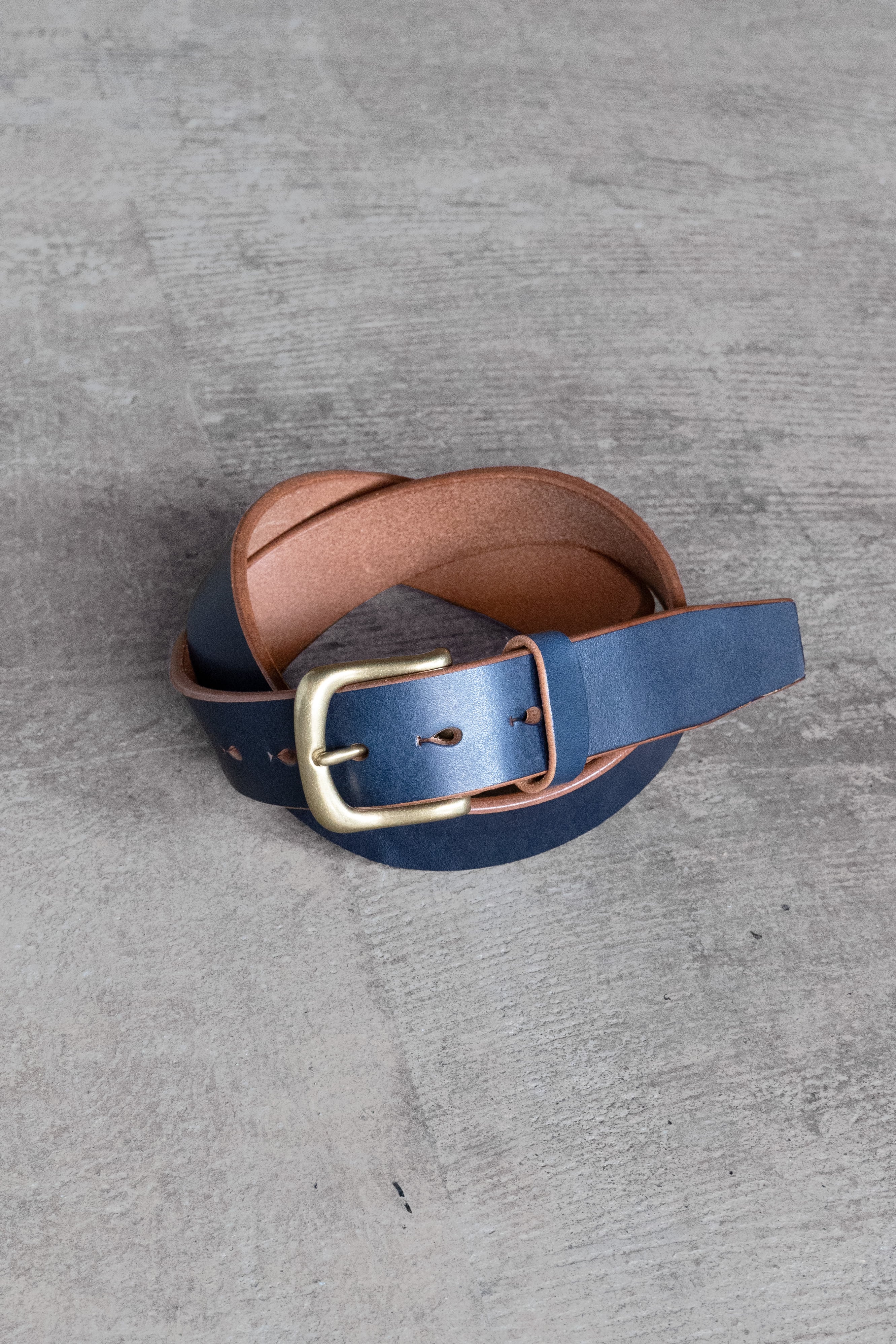 NAVY / 幅35mm ハーネスレザーベルト 02 / 丘染め【送料無料】 | 高級