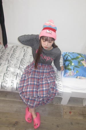 DoReMi Unique Series –  GAP HAPPY knit