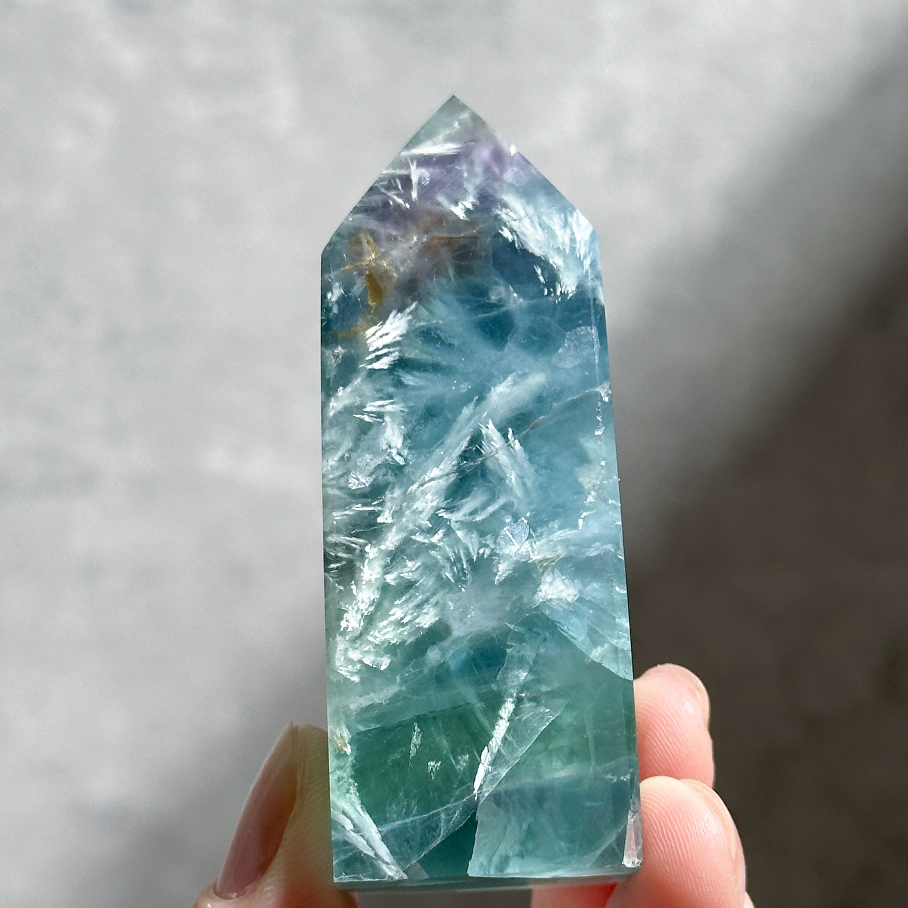エンジェルフェザーフローライトタワー型32◇ Angel Feather Fluorite