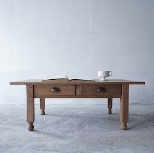 コーヒーテーブル