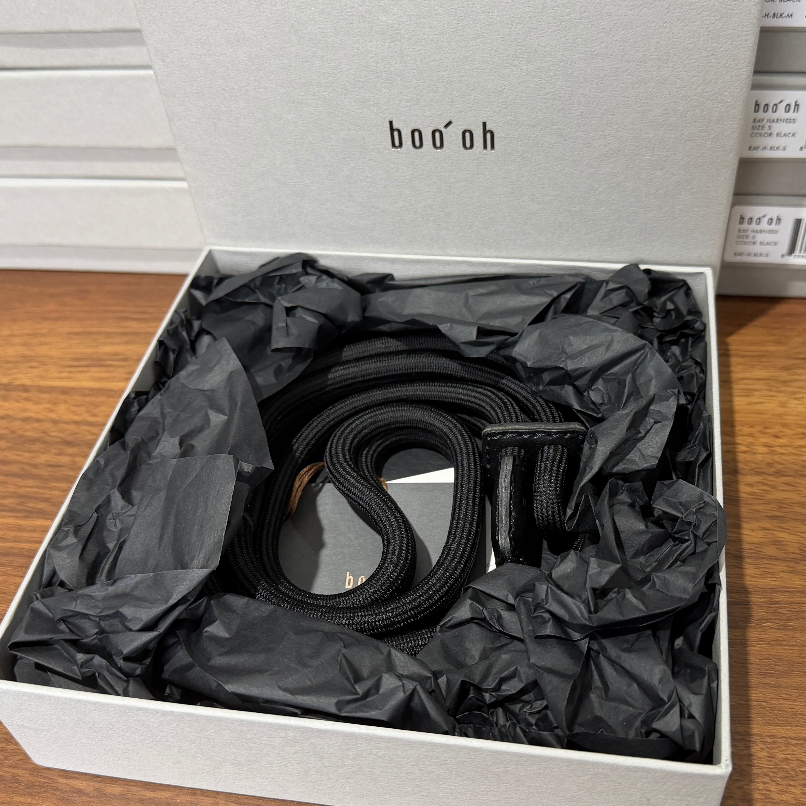即納【boo'oh】Hands-Free Ray Harness | Black Editon | ropet