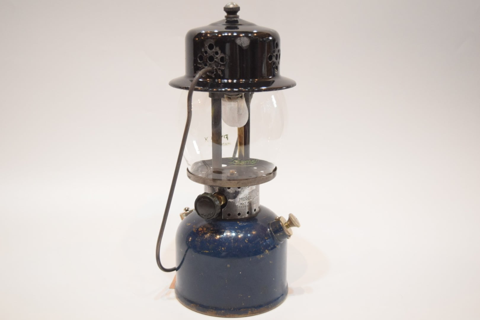 LANTERN | LODGE heavy&duty outdoor equipment store LANTERN | LODGE heavy&duty outdoor equipment store