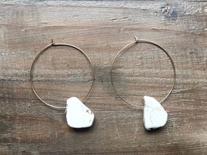 14kgf White stone big hoops