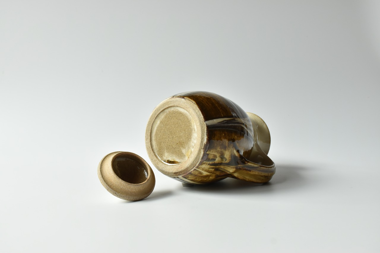 小代焼ふもと窯 / 井上尚之 : ポット (特大) ①