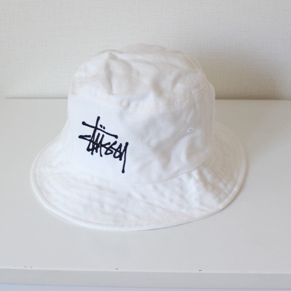 stussy ステューシー バケットハット ストックロゴ刺繍 stussy ステューシー バケットハット ストックロゴ刺繍
