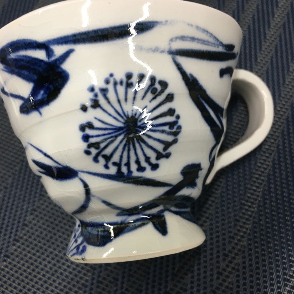 有田焼コーヒーカップ 有田焼】コーヒーカップ 青白磁牡丹彫