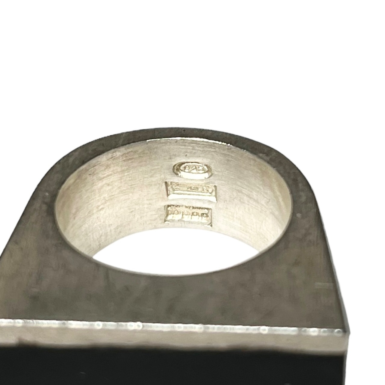 GUCCI heavy gauge silver × rubber rectangle ring