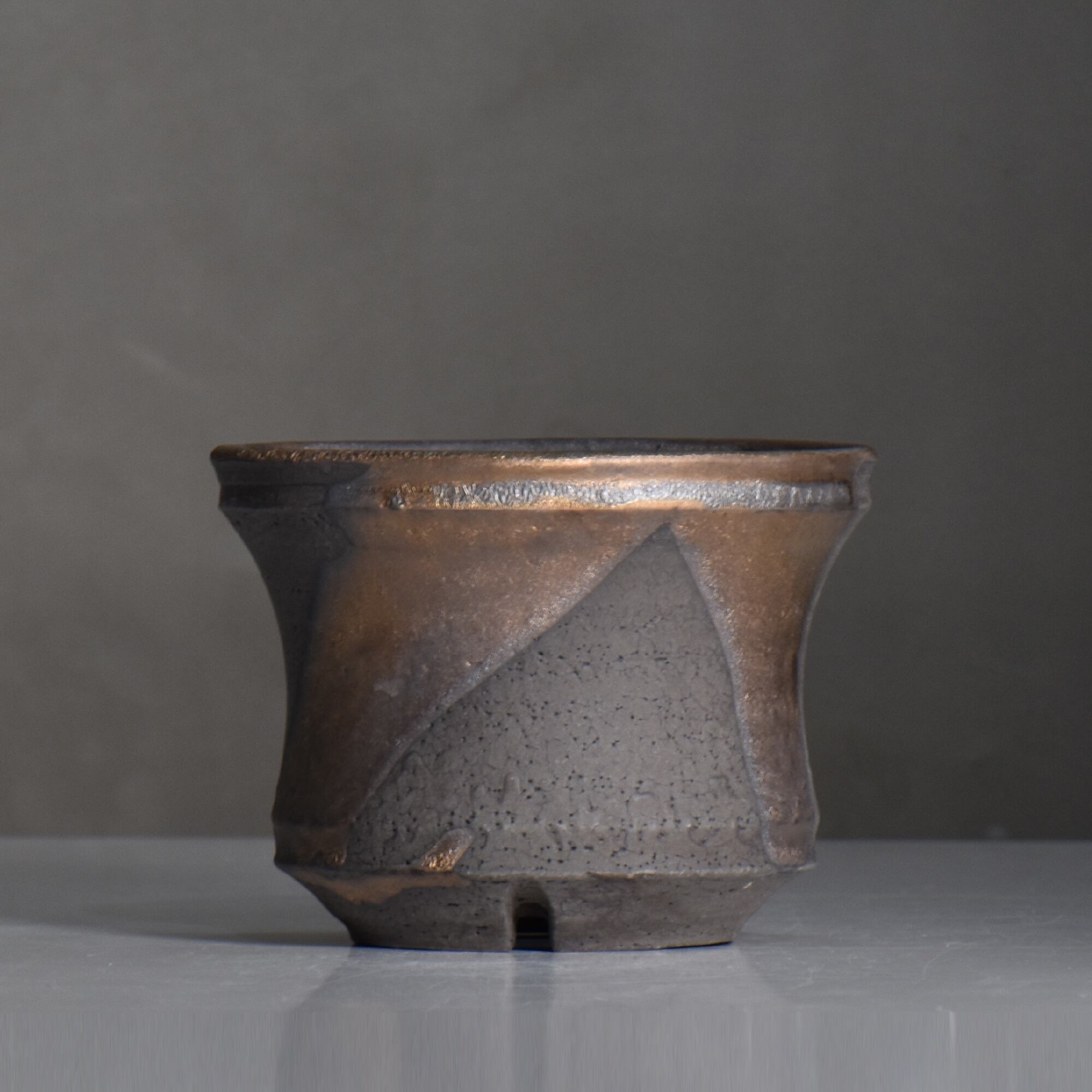 穂髙隆児 / 曙 -あけぼの- /hr2_akbn06_m/ 約φ13.3cm / 植木鉢