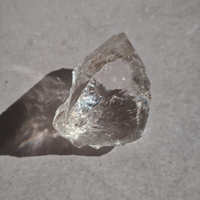 【Mamoria応援石シリーズ】静かに強いガネーシュヒマール産水晶