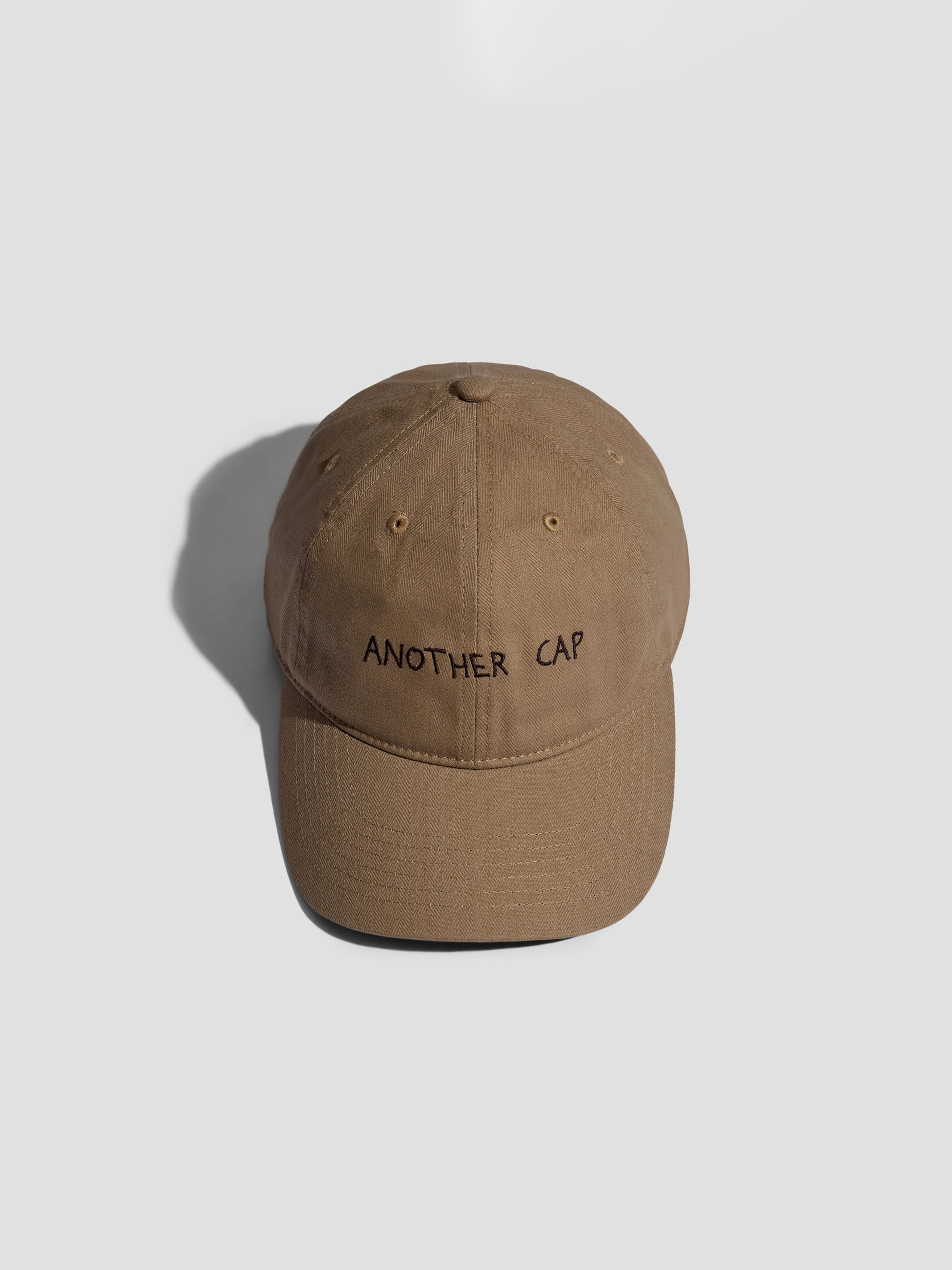MAN-TLE Deep Cap Black Linen R20C3 | BEST PACKING STORE