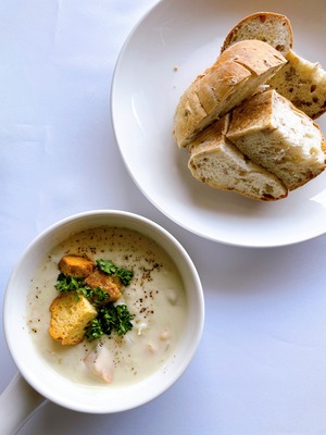 シーフードチャウダー / Seafood Chowder