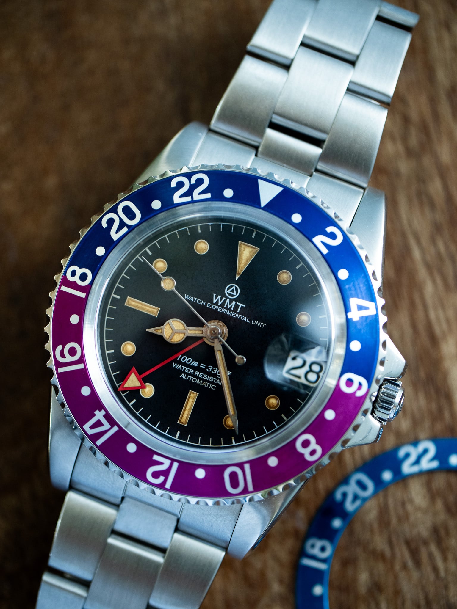 WMT Sanford MKII – Interchangeable Bezel / Fuchsia & Blueberry