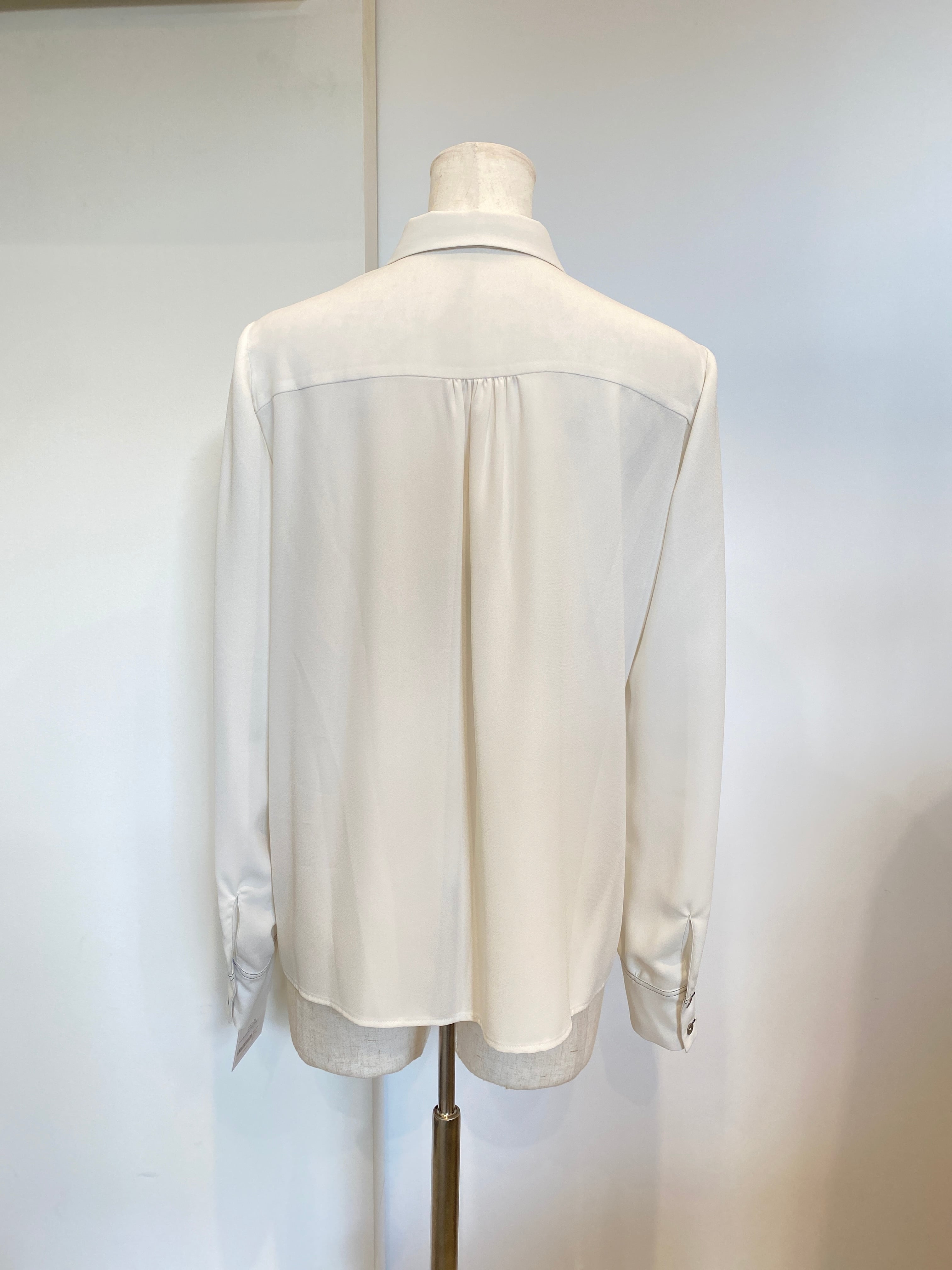 【PASSIONE】ラッフルフリルボウタイブラウス 426919