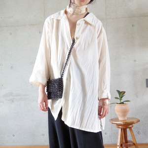 Oversized cotton shirt