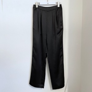 [ WHYTO. ] Satin Straight Pants / BLACK