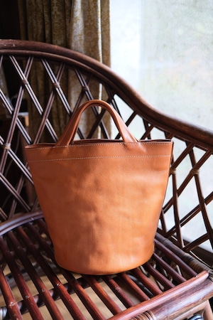 【スレ、キズあり】machi maru hand bag