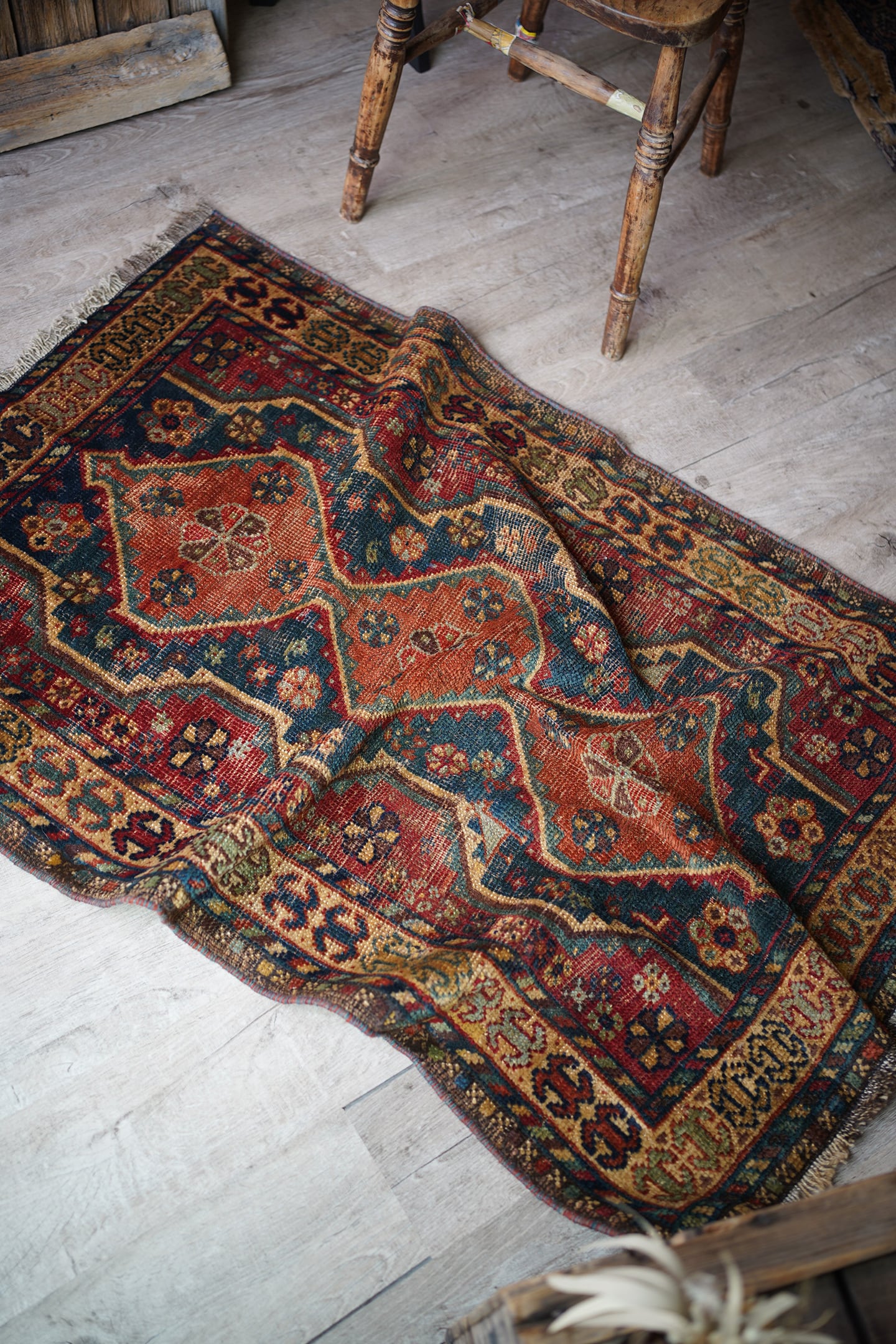 カシュガイ　シラーズ　ヴィンテージラグ　vintage rug カシュガイ シラーズ ヴィンテージラグ vintage rug ヴィンテージラグ