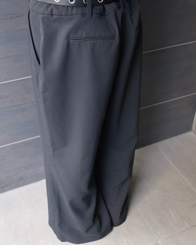 wide straight slacks