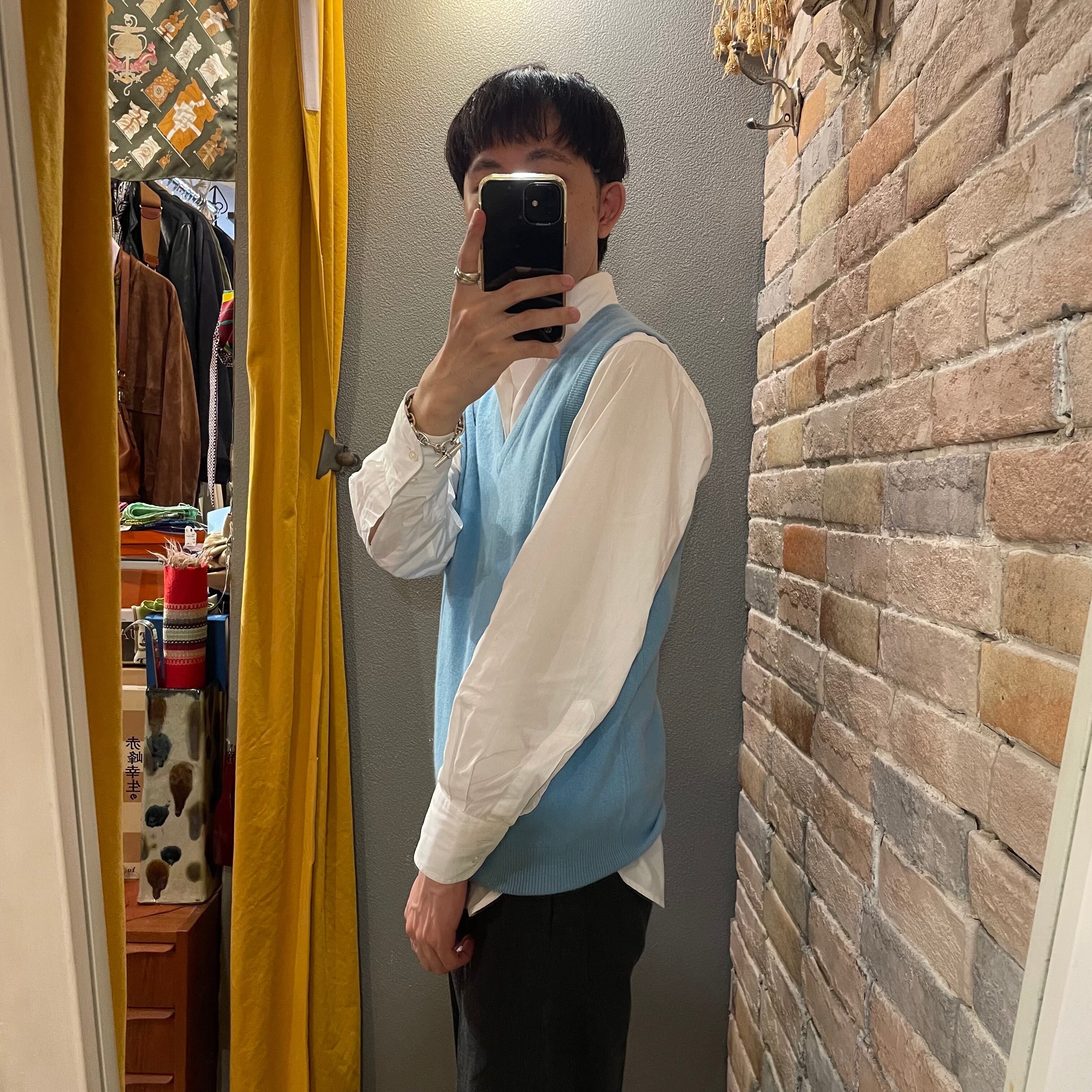 ドルモア カシミヤ100% ニットベスト スコットランド製 紺 Drumohr ドルモア カシミヤ100% ニットベスト スコットランド製 紺 Drumohr