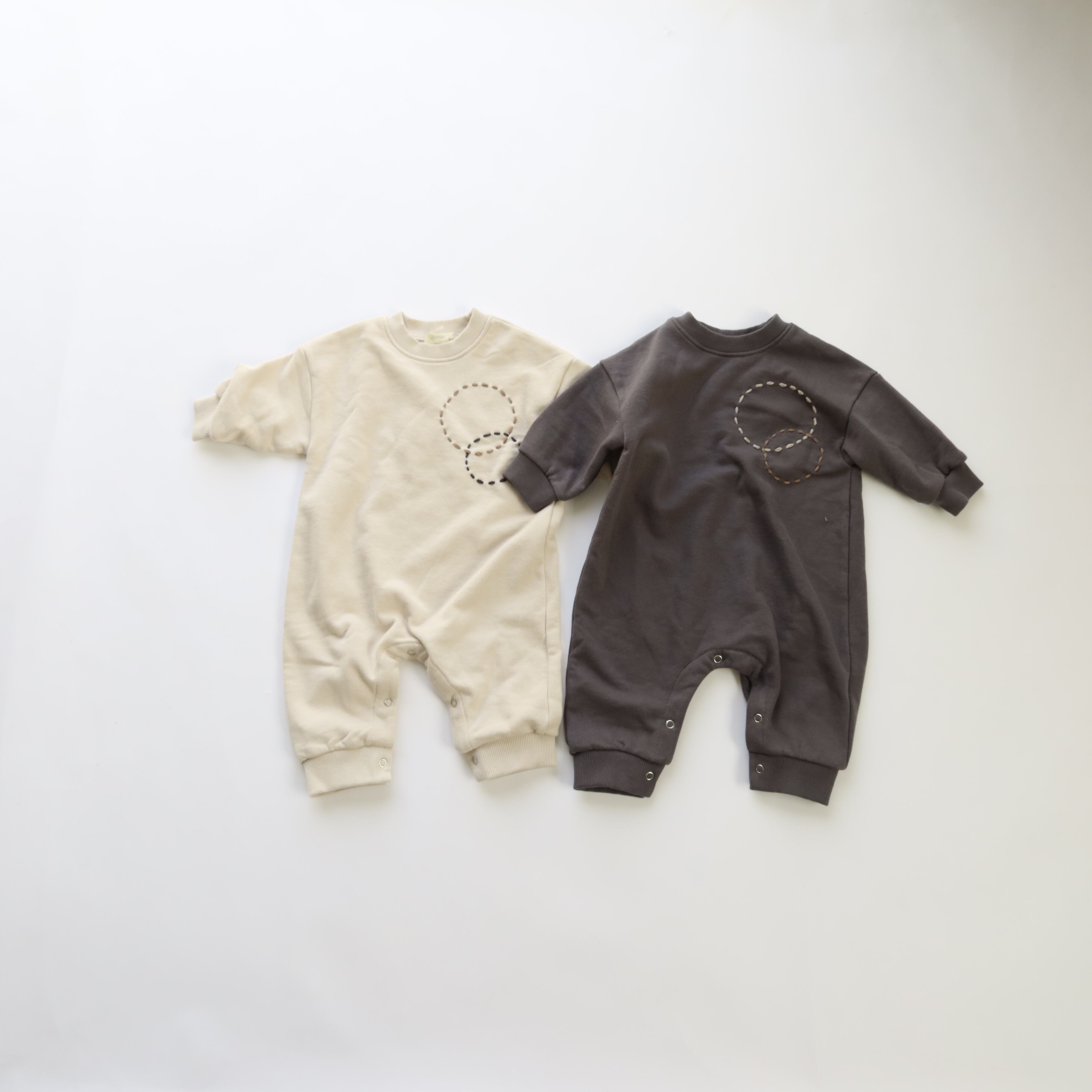 刺繍まるロンパース