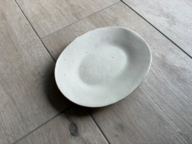 antique shiromoegi 小判皿